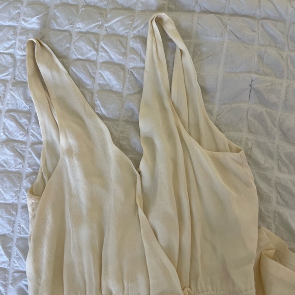 Privacy Please cream romper - Picture 5 of 9